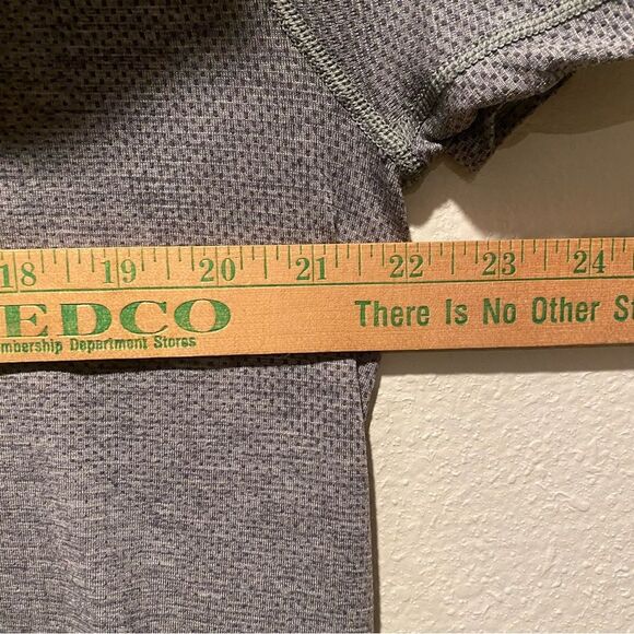 Lululemon Shirt Tech Movement Is‎ Medicine Activewear Gray Large Workout Running - Picture 9 of 12